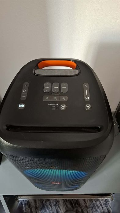 Vând boxa jbl 310