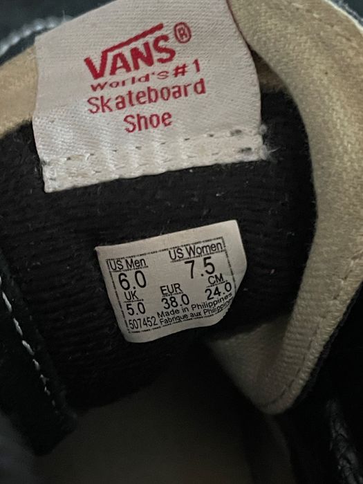 Adidași Vans Sk8-Hi, Marime 38 • Negri • Stare foarte bună