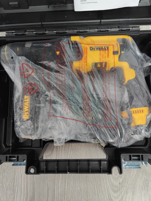 DeWalt перфоратор