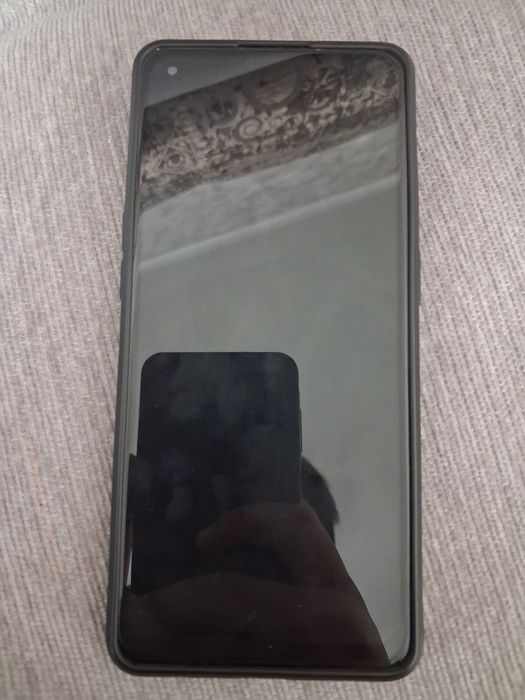 Oppo reno 7 в хорошем состоянии