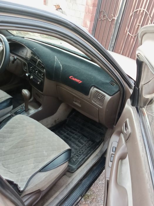 Продается тоета камри 2.2