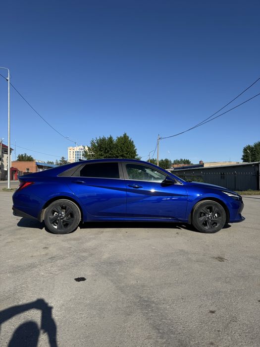 Продам hyundai elantra