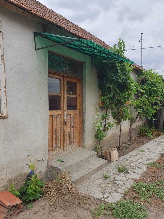 Casa de vanzare in Santana +teren agricol extravilan