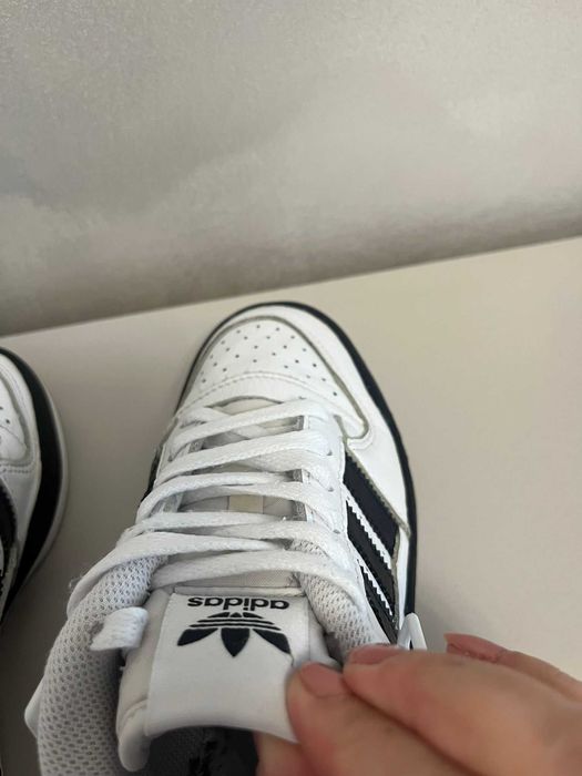 Sneakers low Adidas Forum clasic alb marimea 35.5