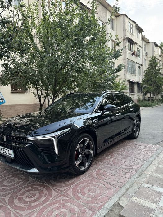 Bestune b 70 sport