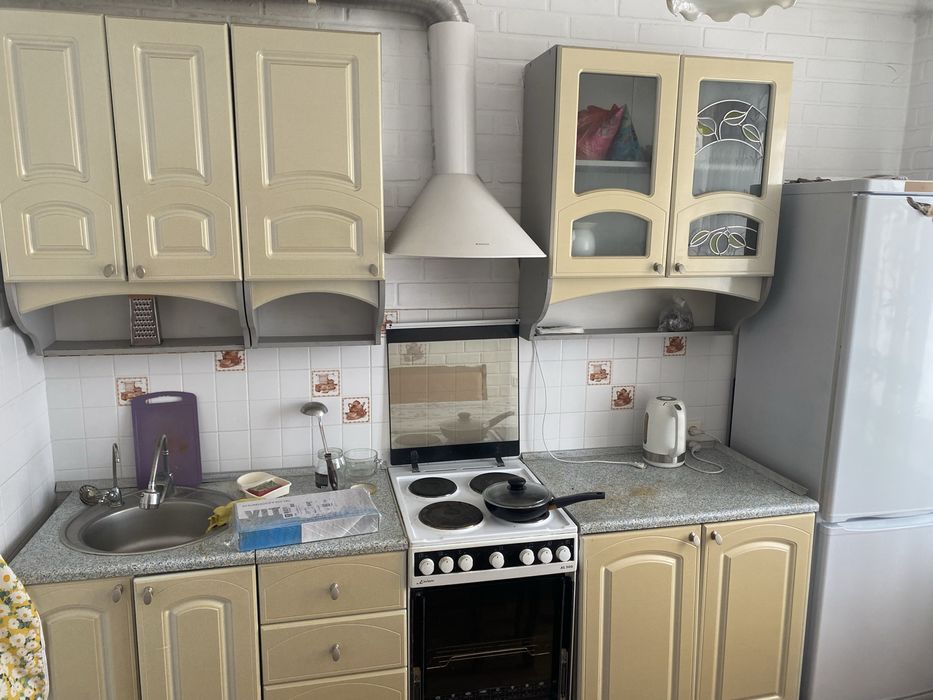 Сдам 2х комн квартиру на 9 мкр