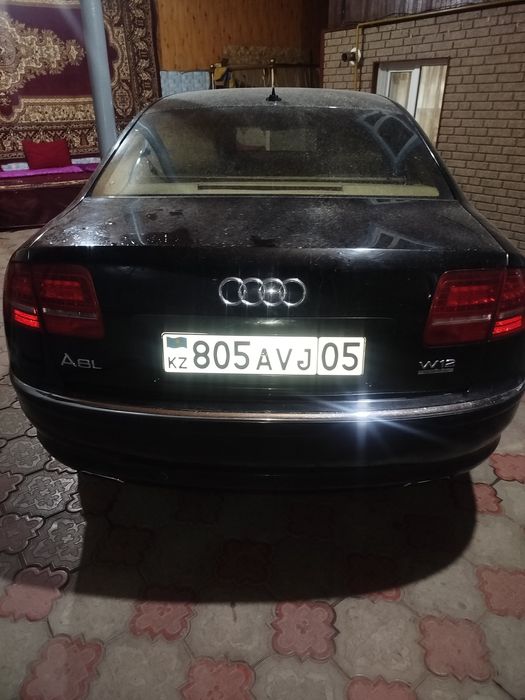 Продам Ауди а8 в12