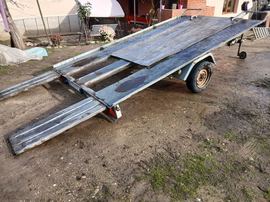 Remorca auto ,,platforma,,1,6 t italia