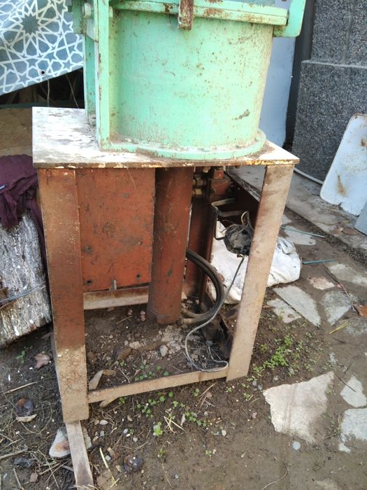 Пресс 75 тонный, для отжимки масла (СССР), б/у