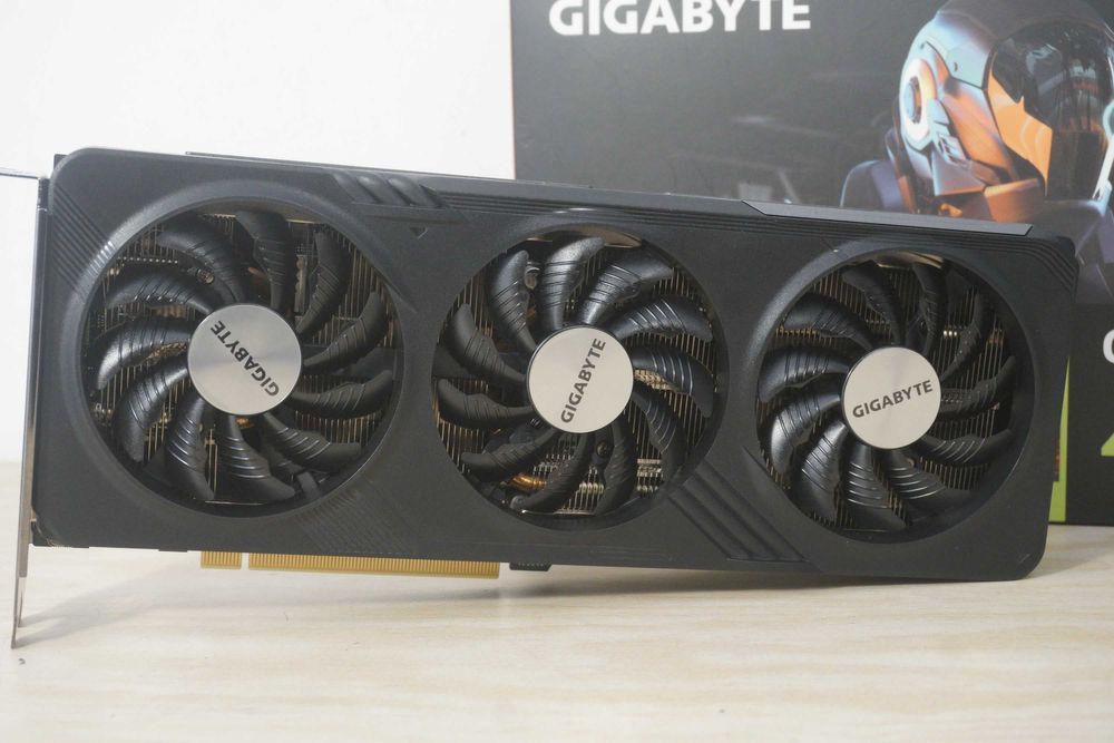 RTX 4060 8GB Gigabyte OC видеокарта GPU Nvidia/ вкл. ДДС