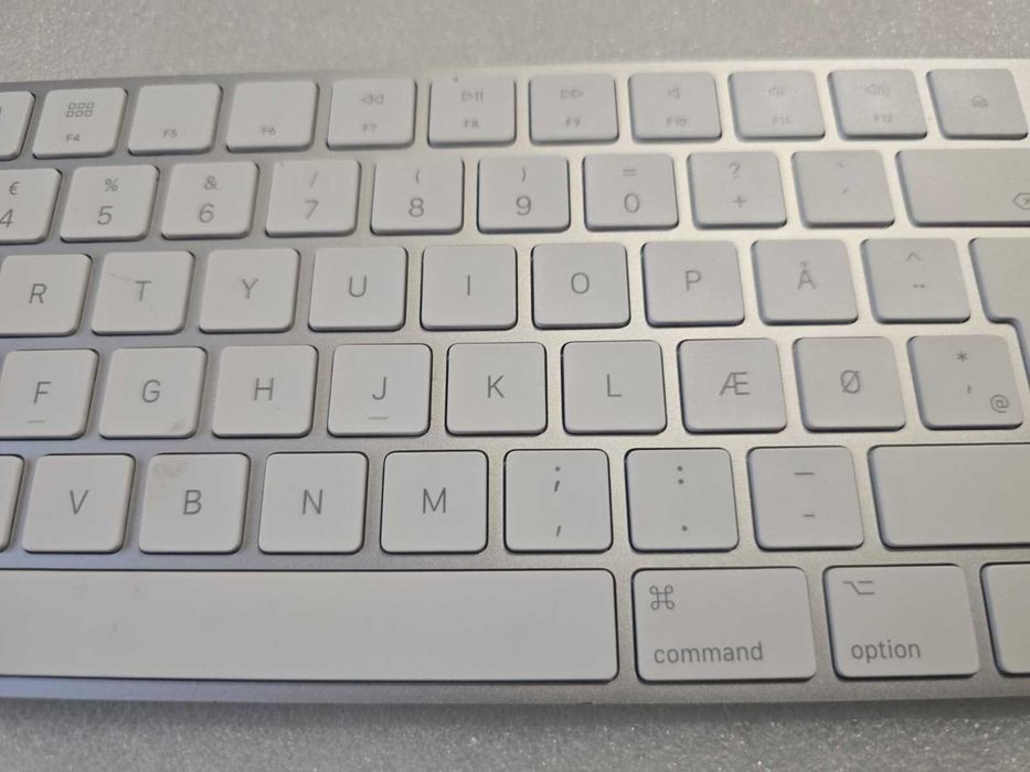 Tastatura originala Apple Magic Keyboard wireless, numerica -alb A1843