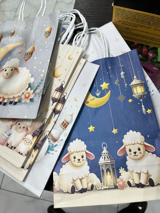 Подарочный пакет