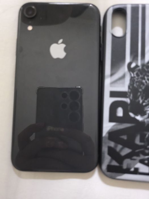 Iphone XR 64гб 77% акб