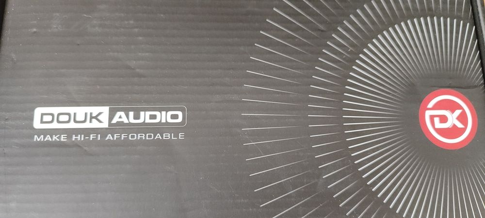 Douk Audio A5 PRO Усилитель