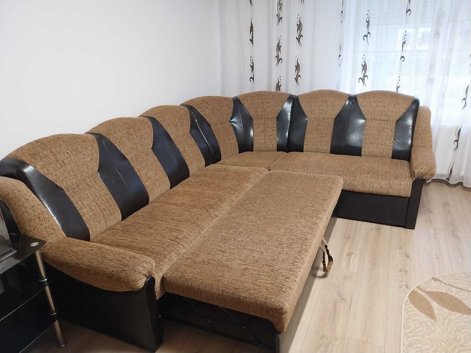 Vand Coltar ca si nou