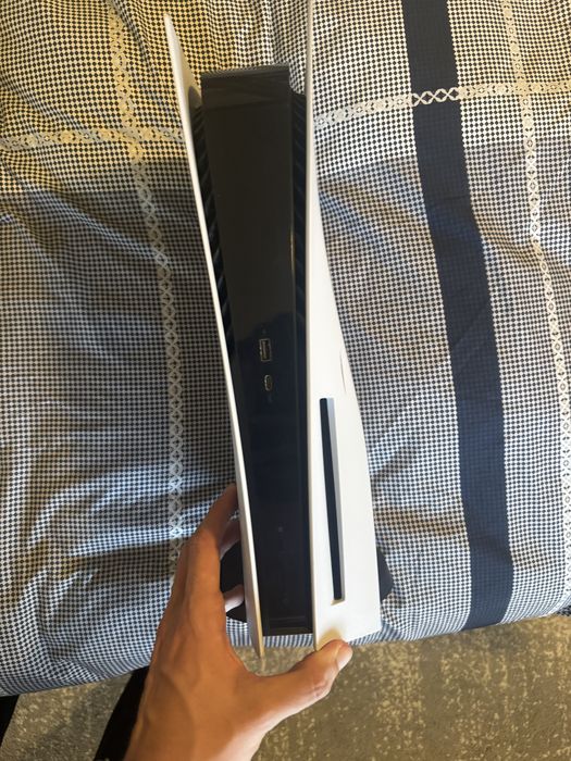 Playsation 5, varianta disc 1tb