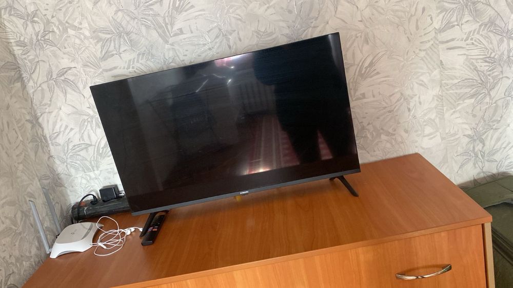 Продам телевизор  ксёми