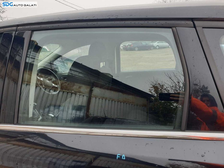 Geam Sticla de pe Usa Portiera Stanga Spate Ford Kuga 2 2012 - 2019