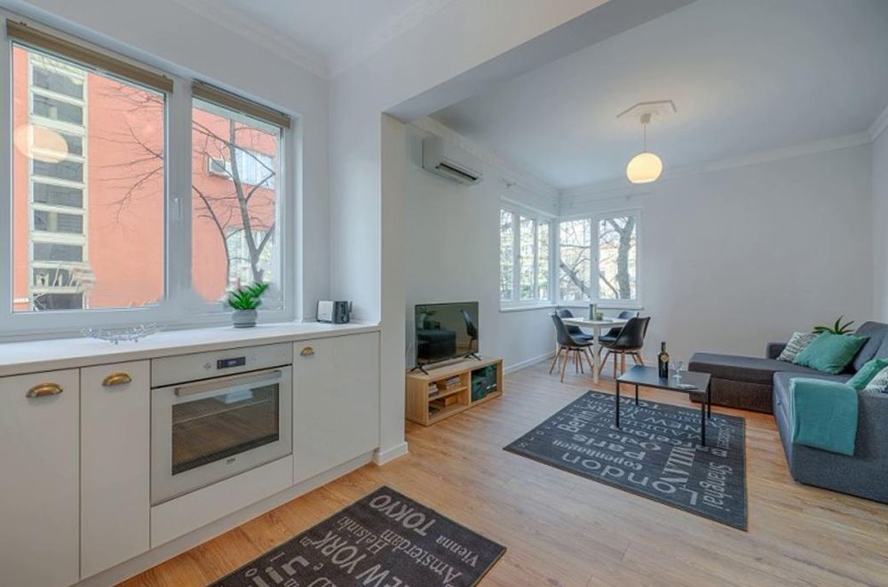 Дава се под наем Двустаен апартамент в София, Център - 62 кв.м за 850 € - Снимка #2