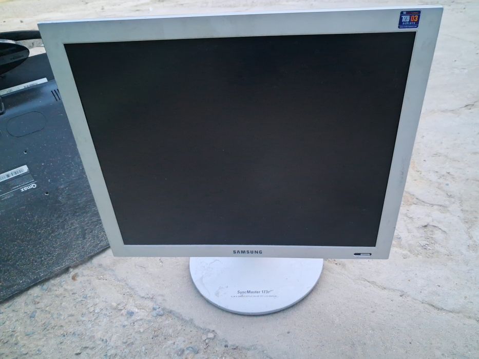 Жк мониторы LG, Philips,Samsung