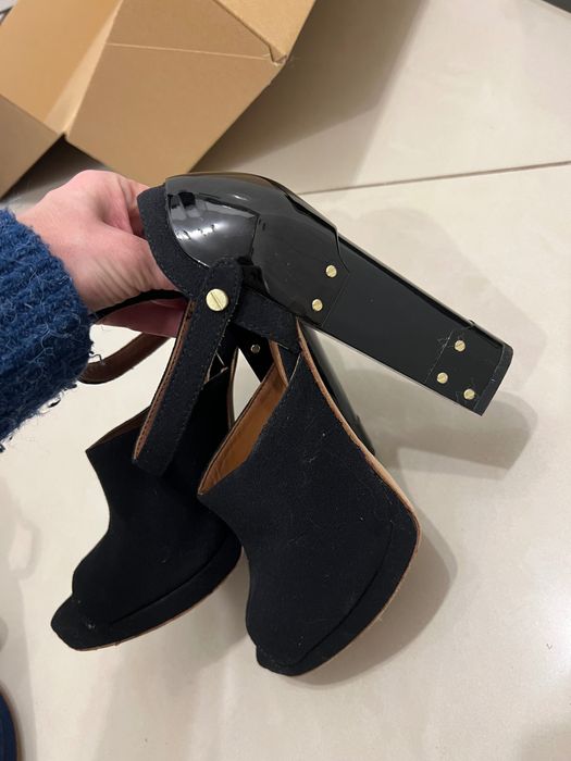 Other Stories, Cesare Paciotti обувки