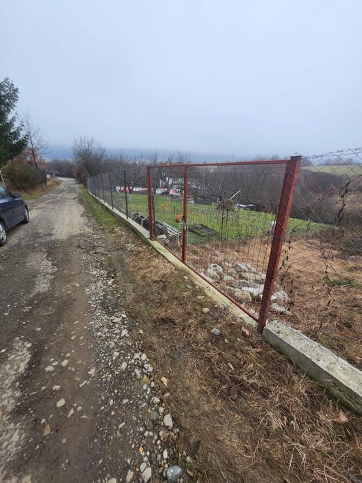 Vand Teren intravilan zona Tropinii Noi