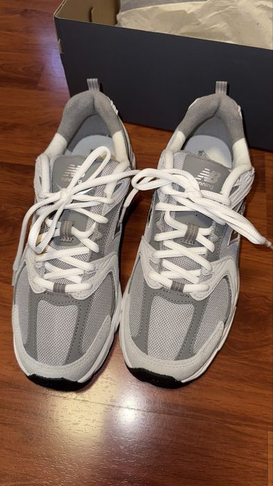 Крассовки new balance