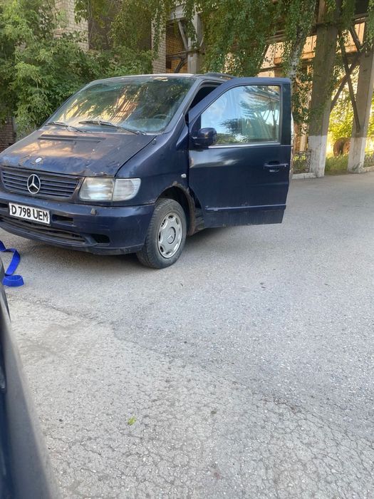 Продам мерседес вито