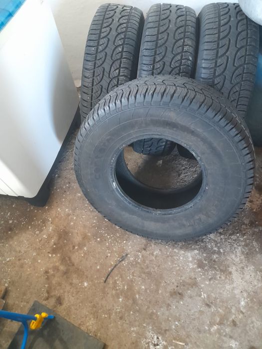 Продаются шины на Nissan Terrano