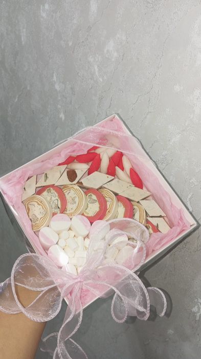 Съедобные букеты из сухофруктов