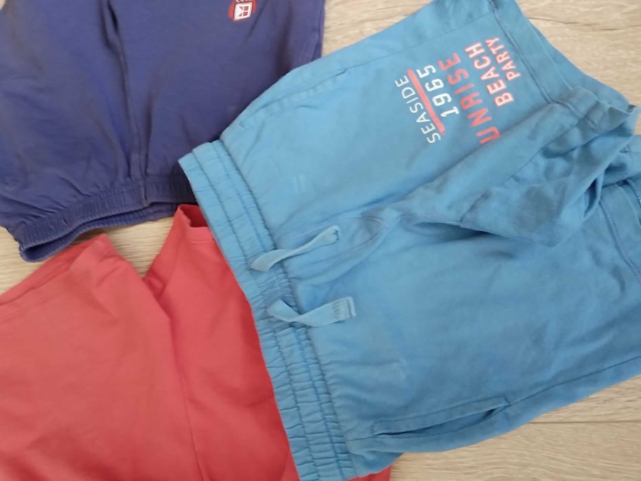 Комплект детски дрехи за 15лв всичко