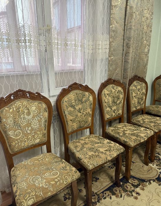 Стол трансформер + 9 стульев