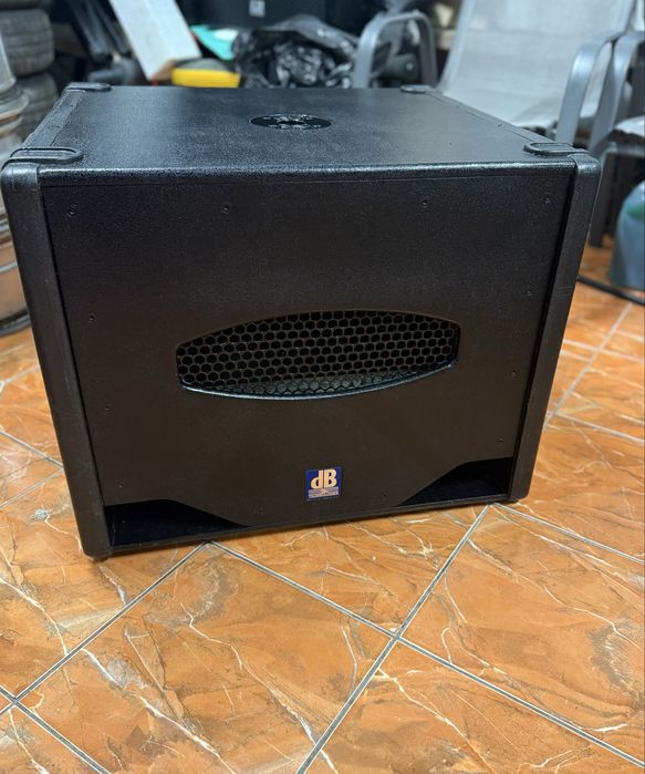 Subwoofer activ DB -808 D