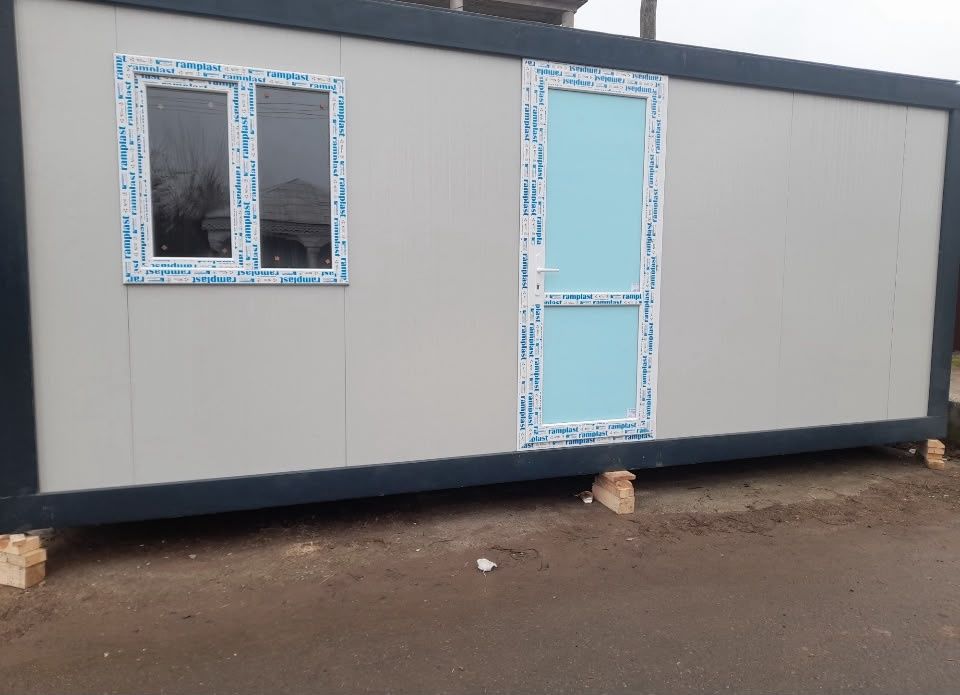 Vând containere modulare