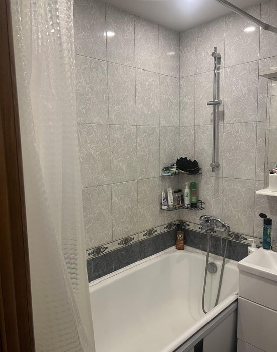 В аренду дом кв в мкр Аксай