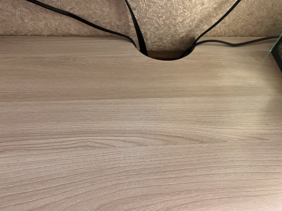 Тв-тумба навесная