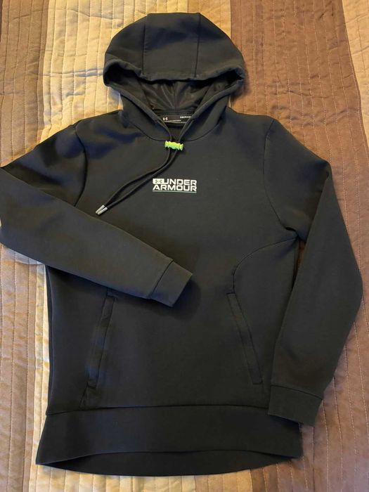 Спортен екип UNDER ARMOUR