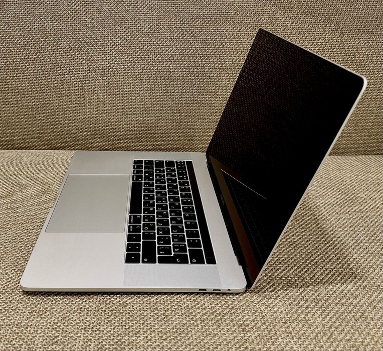 Macbook pro 15 512