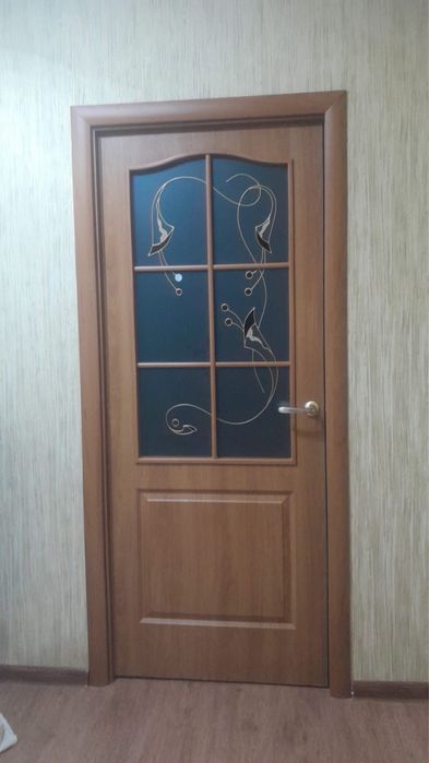 Продается дверьи в хорошем состояние