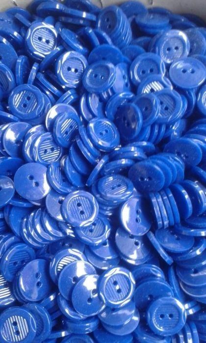 Пуговици по 3 тенге