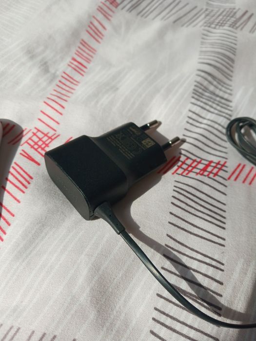 Нокия 222, изключително  рядък телефон.Да не кажа единствения в олх.