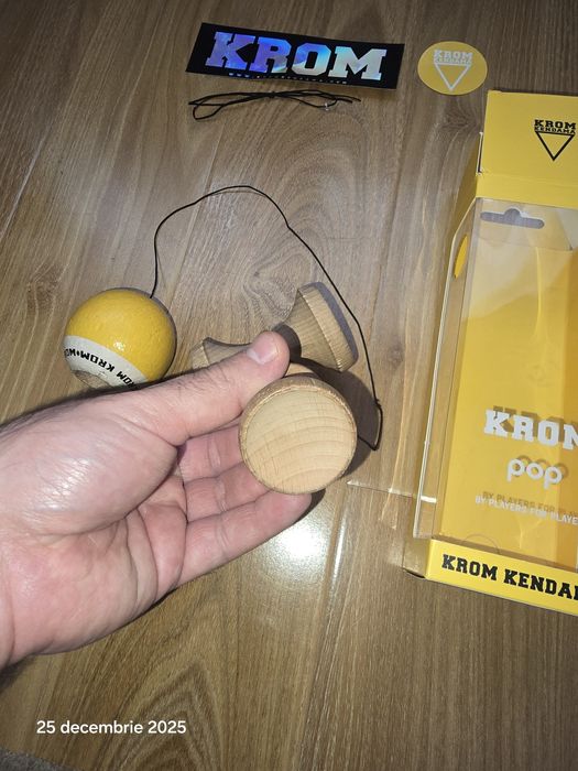 Kendama krom pop rubber
