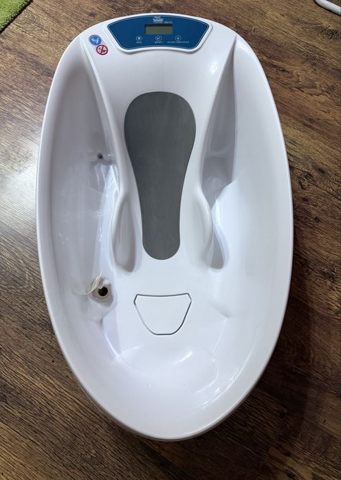 Дигитална бебешка вана Aquascale 3in1 с термометър и везна