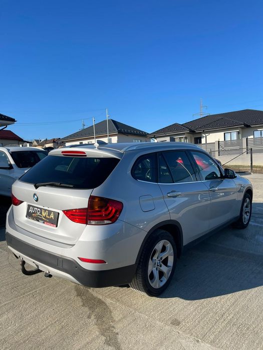 BMW X1 2015 — imagine 3