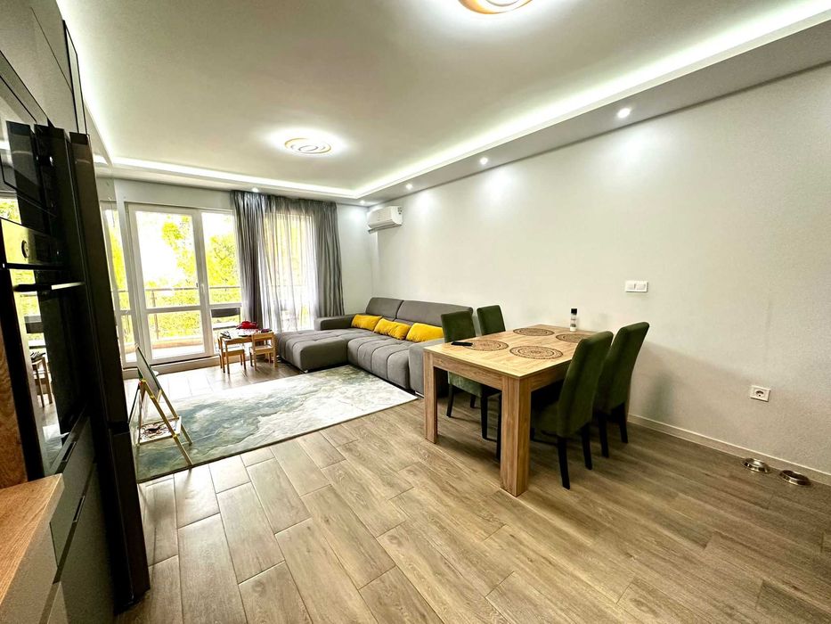 Продава 3-СТАЕН. град Варна, Левски 2