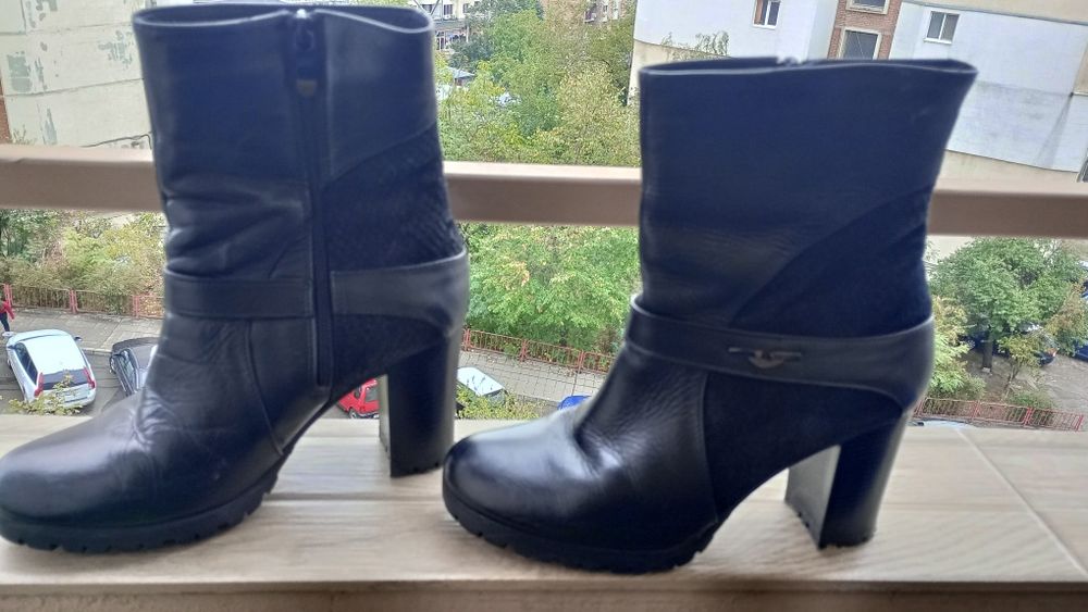 Дамски боти от естествена кожа на ток