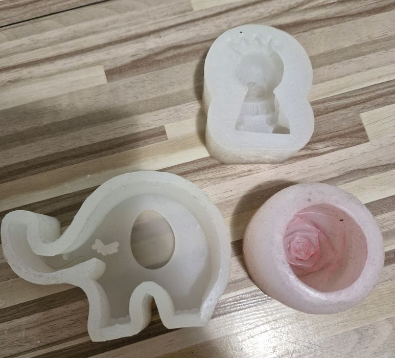 Продавам всичко за изработка на соеви свещи