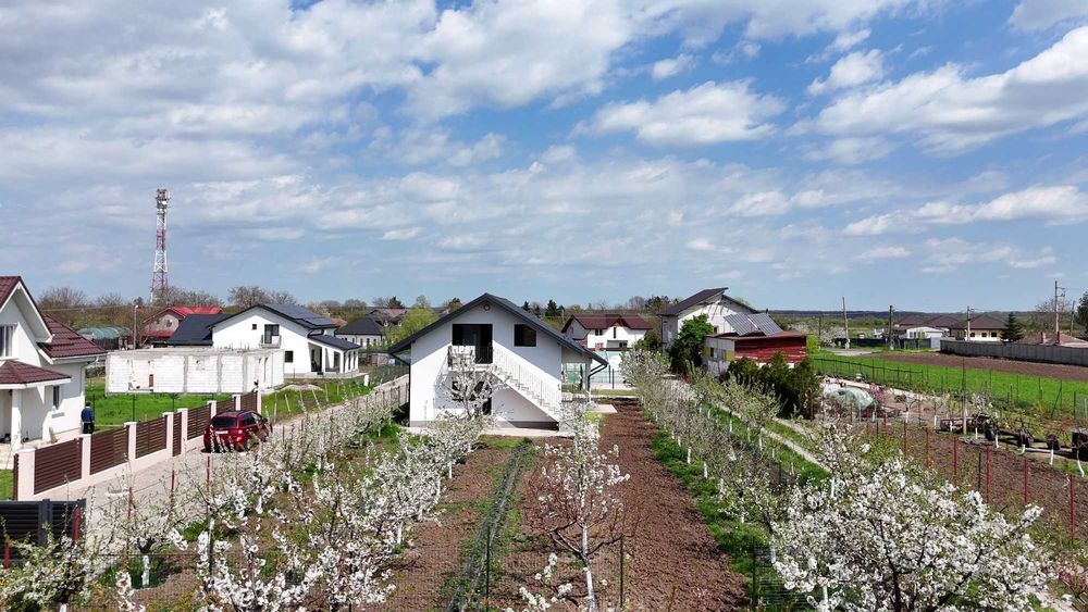 Casa de vanzare "Casa din Livada" - Moara Vlasiei