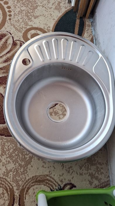 Раковина в хорошем состоянии