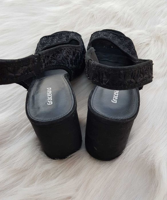 Дамски сандали №40